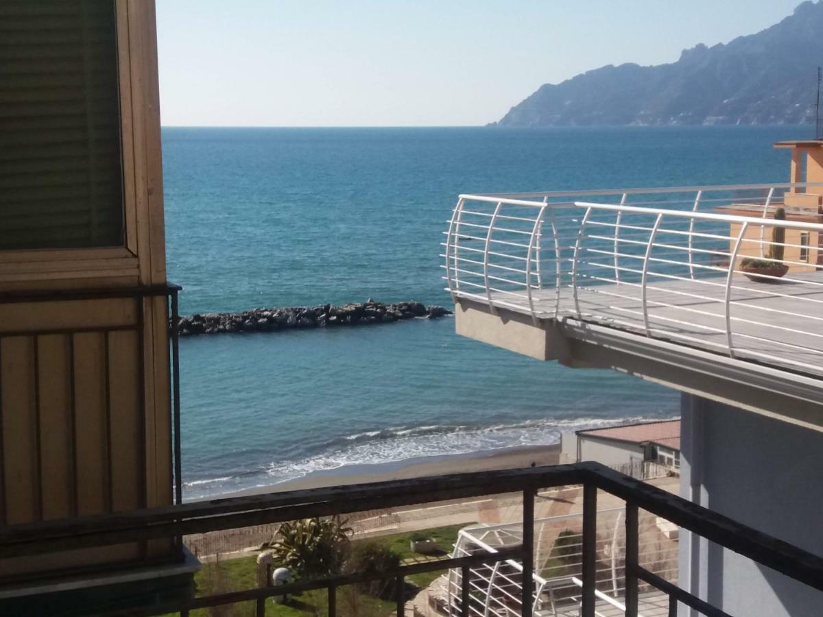 B&B Sul Mare Salerno Bagian luar foto